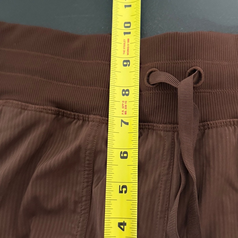 Lululemon Studio Jogger Womens 6 Brown Drawstring Stretch Athletic Athleisure - Picture 4 of 9